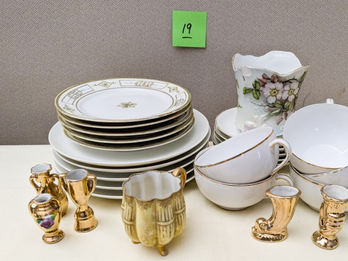 19. (4) Haviland Plates, (5) Nippon Bread Plates, (4) Nippon Tea Cups/Saucers, Spooner + Miniatures - Image 2