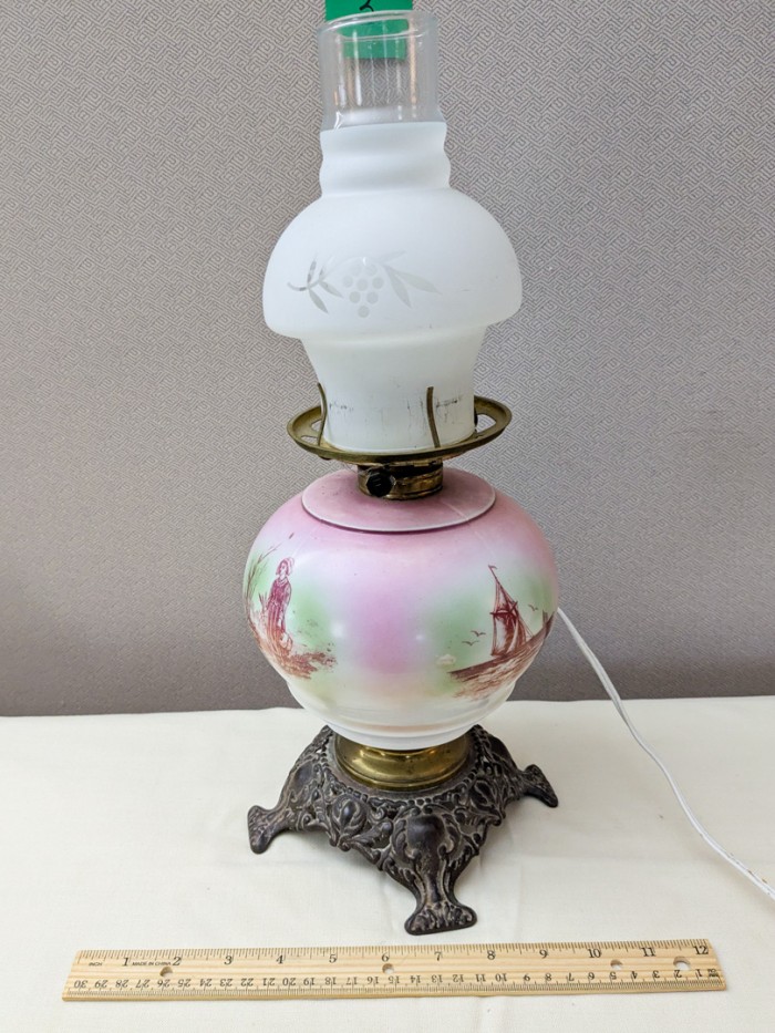 3. 17" Vintage Lamp - Image 5