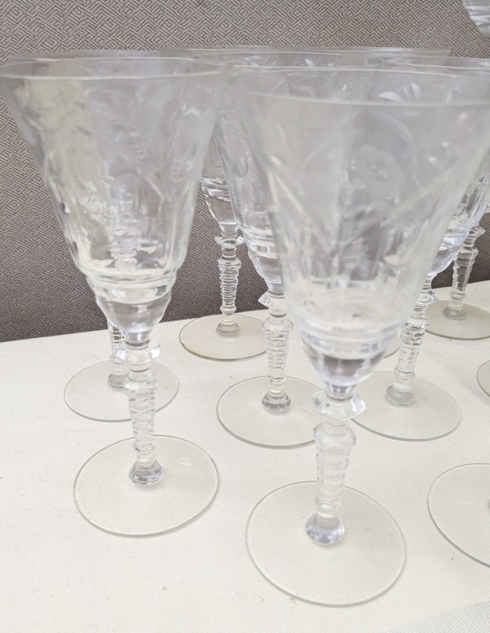 61. (8) Wine Glasses, (8) Champagne Glass + Bowl - Image 7