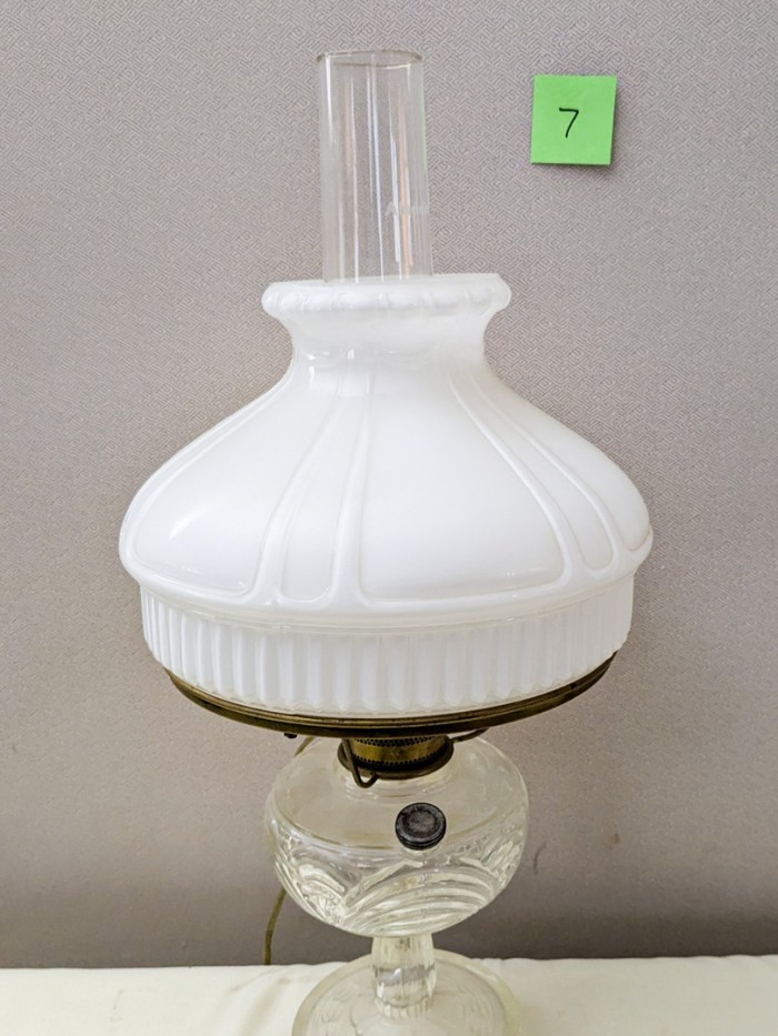 7. 25" Glass Lamp - Image 2