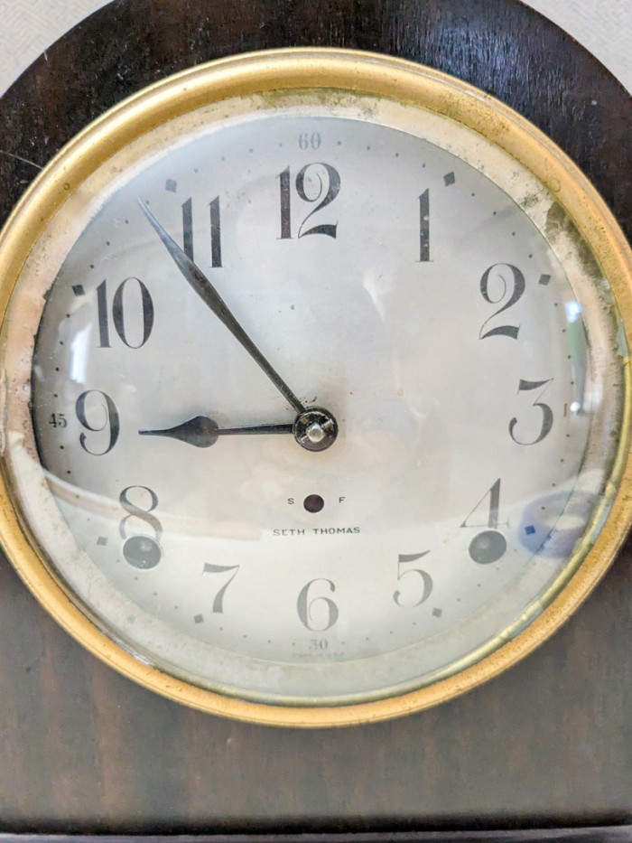 9. Vintage Seth Thomas Clock - Image 3