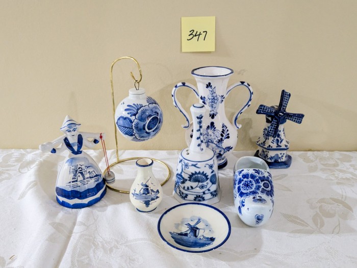 347. (8) Delft Pieces