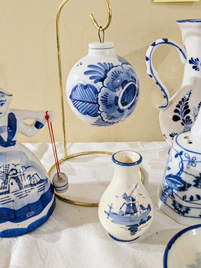 347. (8) Delft Pieces - Image 3