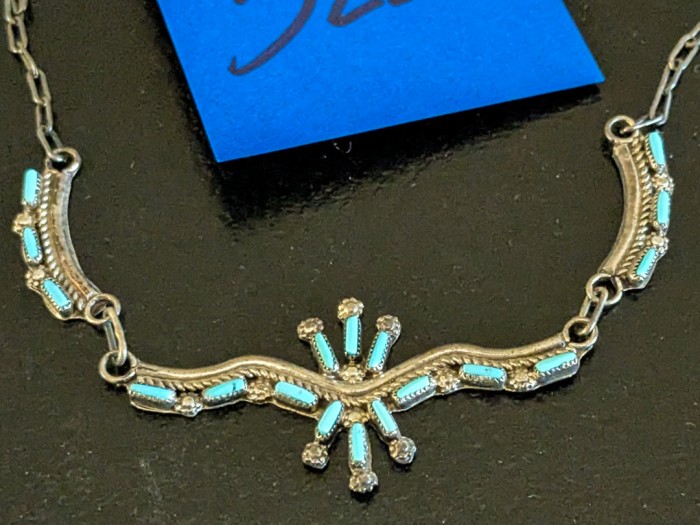 323. 16" Sterling Silver + Turquoise Necklace - Image 3