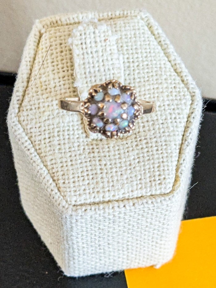 327. 10K Gold + Opal Ring - Size 5.5 - Image 2