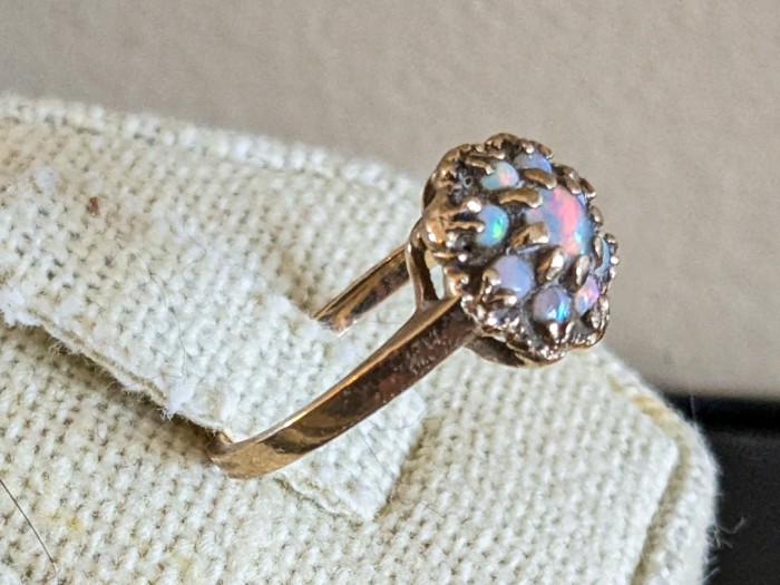 327. 10K Gold + Opal Ring - Size 5.5 - Image 3