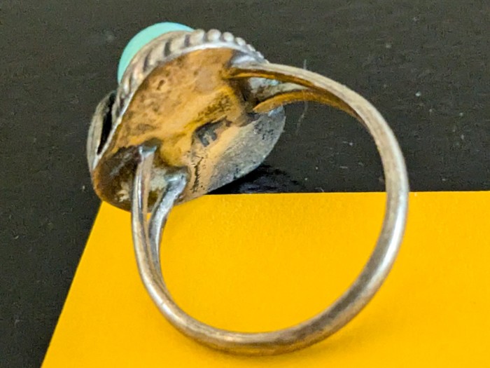 329. Sterling Silver + Turquoise Ring - Size 6.5 - Image 5