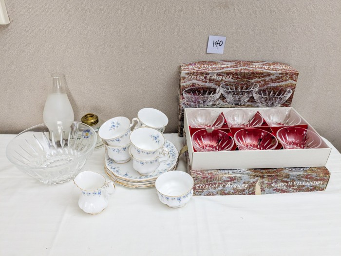 140. Serving Bowl, (12) Sm. Bowls, Oil Lamp, (5) Plates/(6) Teacups, Creamer + Sugar