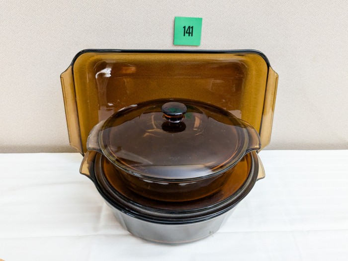 141. Anchor Hocking Baking Dish + (2) Casseroles