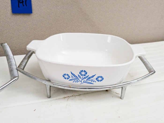 147. (2) Corning Ware Casseroles w/ Holders - Image 3