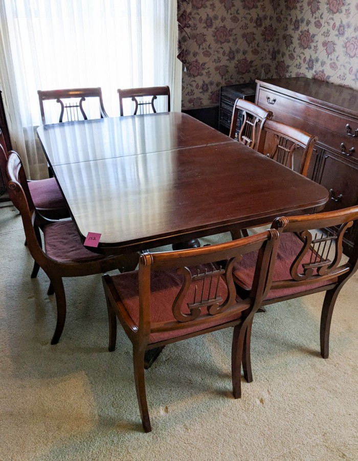 152. Dining Table w/ (3) 12" Leaves, (7) Chairs, (1) Armchair + Pads