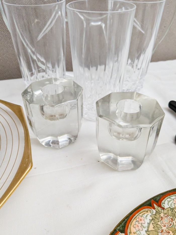 174. (8) Tumblers, (3) Short Tumblers, Plate, Candleholder + (2) Trays - Image 6