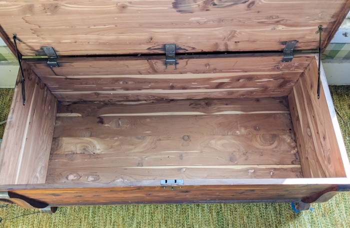 399. Vintage Cedar Trunk - Image 5