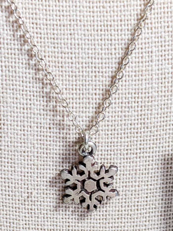 405. Sterling Silver Snowflake 18" Necklace - Image 5