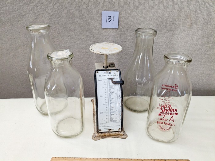 131. CellUScale + (4) Milk Bottles