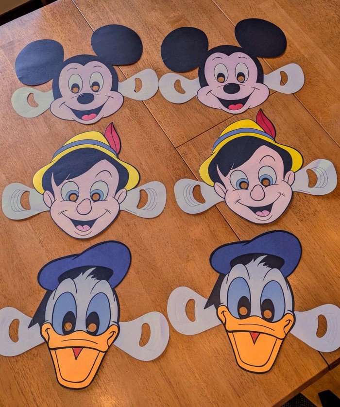 413. (6) Vintage Disneyland Children's Menu Character Masks