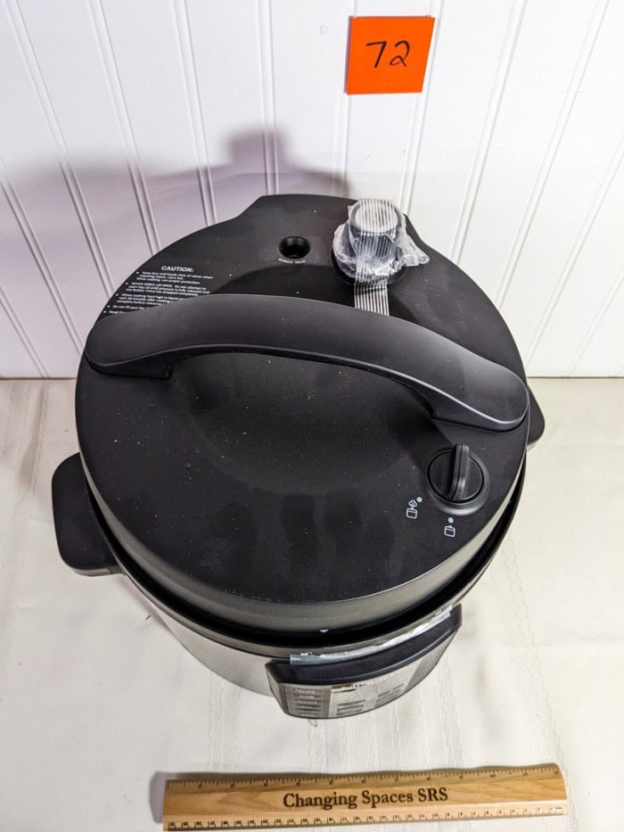 72. (New) Crockpot - Image 5