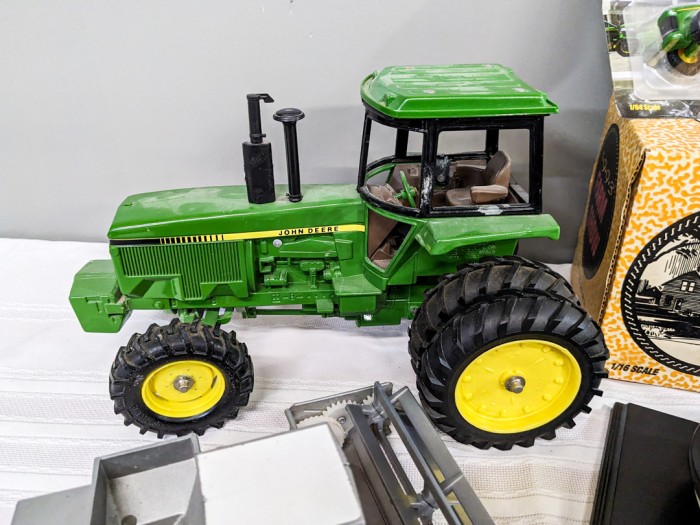 78. Die Cast Tractors + Moo Cruiser - Image 2