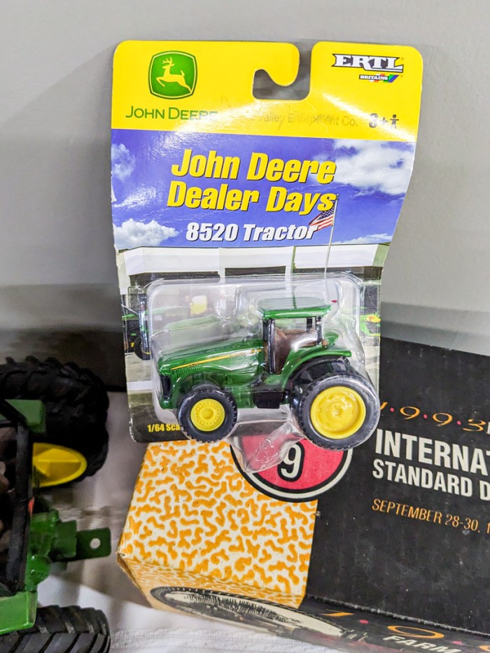 78. Die Cast Tractors + Moo Cruiser - Image 5