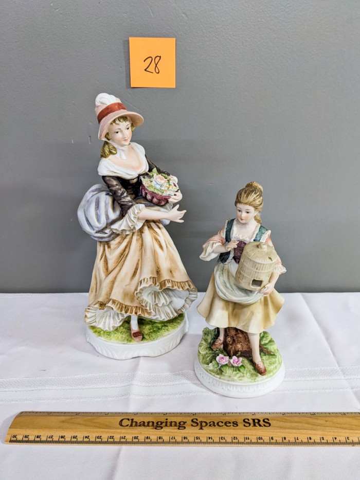 28. (2) Lefton Figurines - Image 3