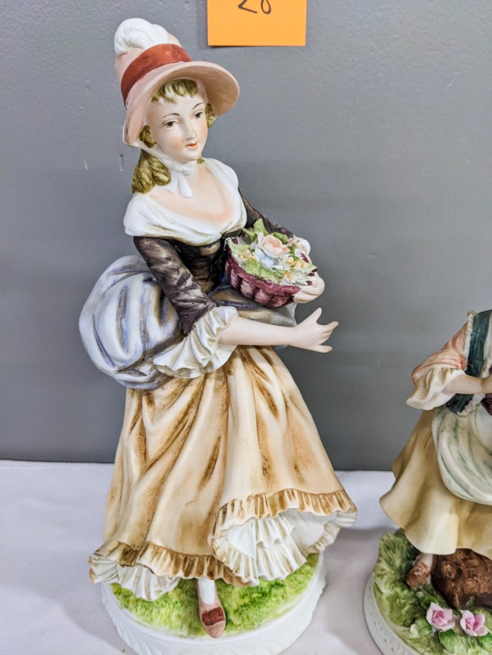 28. (2) Lefton Figurines - Image 5