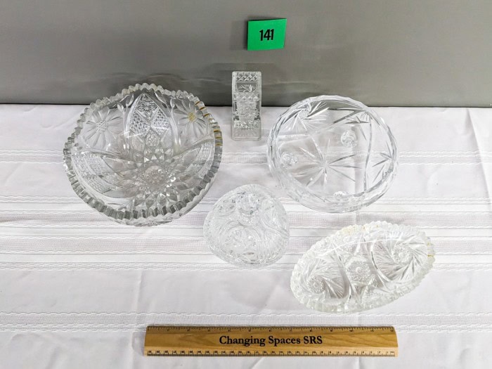 141. (2) Bowls, Oval Dish, Vase + Candy Dish - Image 3