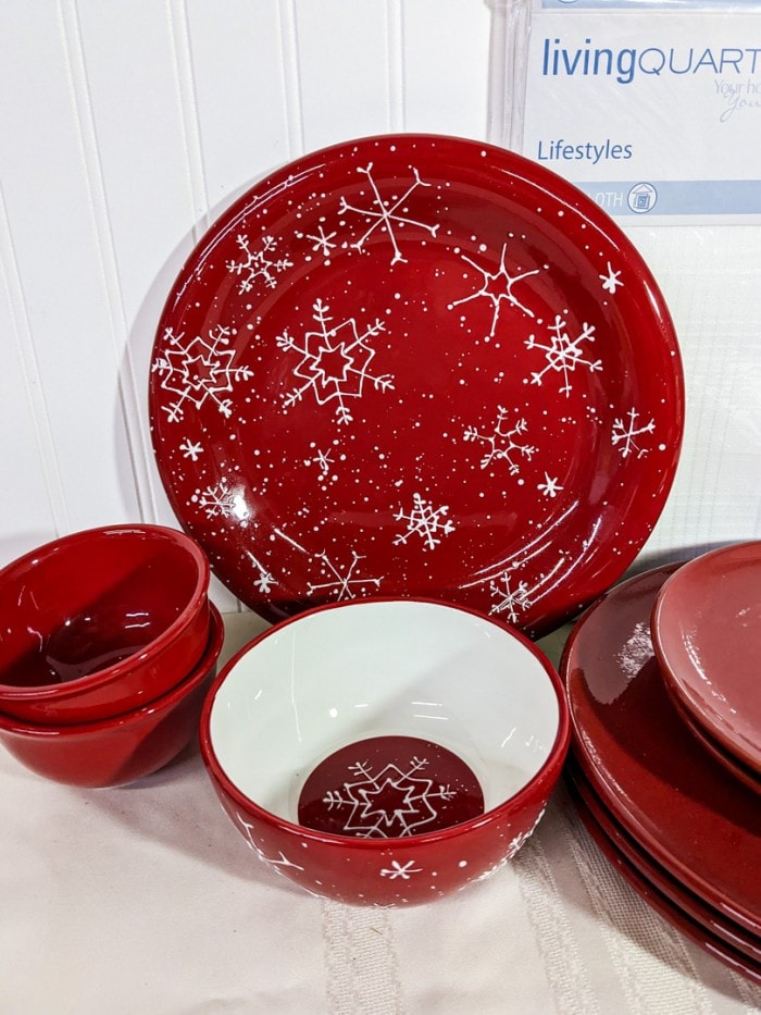 142. Waechtersbach Dishes - (3) Dinner Plates, (3) Sm. Plates + (2) Bowls, Snowflake Plate + Bowl, Tablecloth - Image 7