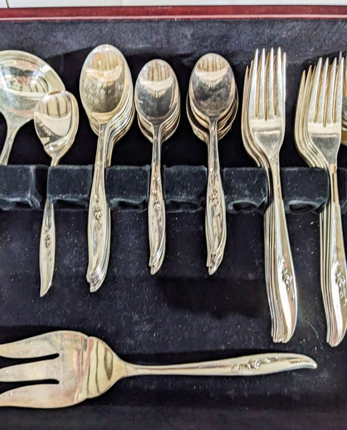 154. Rogers + Sons Flatware - (14) Dinner Forks, (14) Salad Forks, (15) Spoons, (8) Lg. Spoons, (14) Knives + (6) Serving Pcs. - Image 6