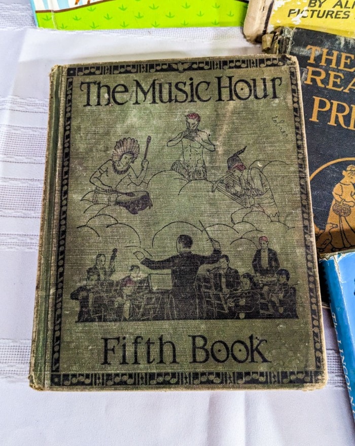 162. Vintage Books - Image 4