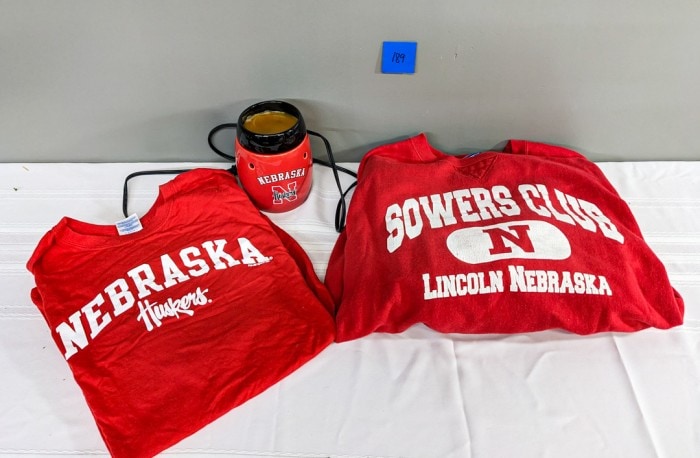 189. Vintage Husker Shirt + Sweatshirt - Size XL + Wax Melter