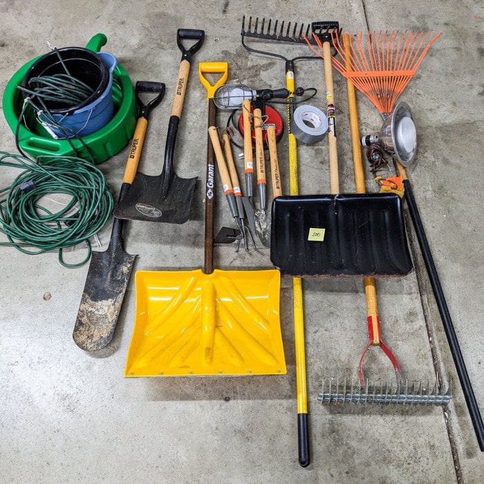 200. Garden Tools, Hand Tools + Extension Cords