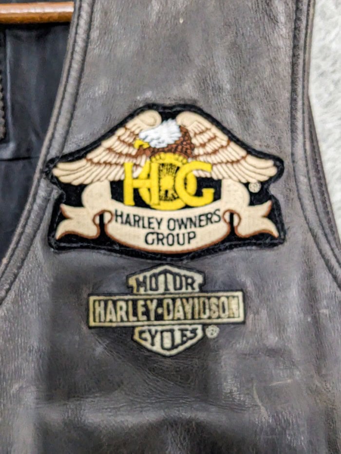 237.  Harley Davidson Leather Vest - Mens Size 2XL - Image 2