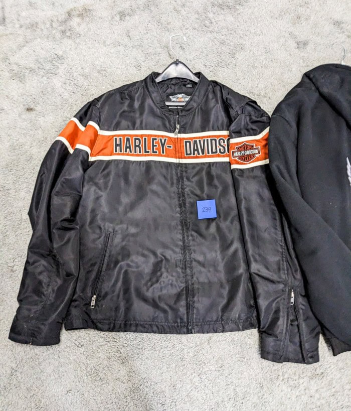 239. Harley Davidson Nylon Jacket + Sweatshirt - Mens Size 2XL - Image 2