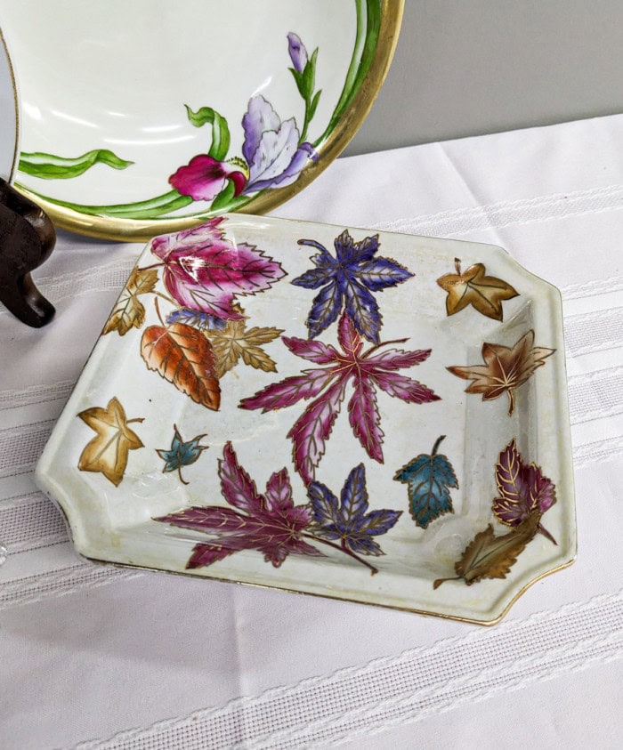 258. (2) Bowls, Divided Glass Tray, Vase + Hand Painted Plate - Image 3