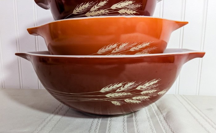 266.  Pyrex Autumn Harvest Mixing Bowls - Image 2