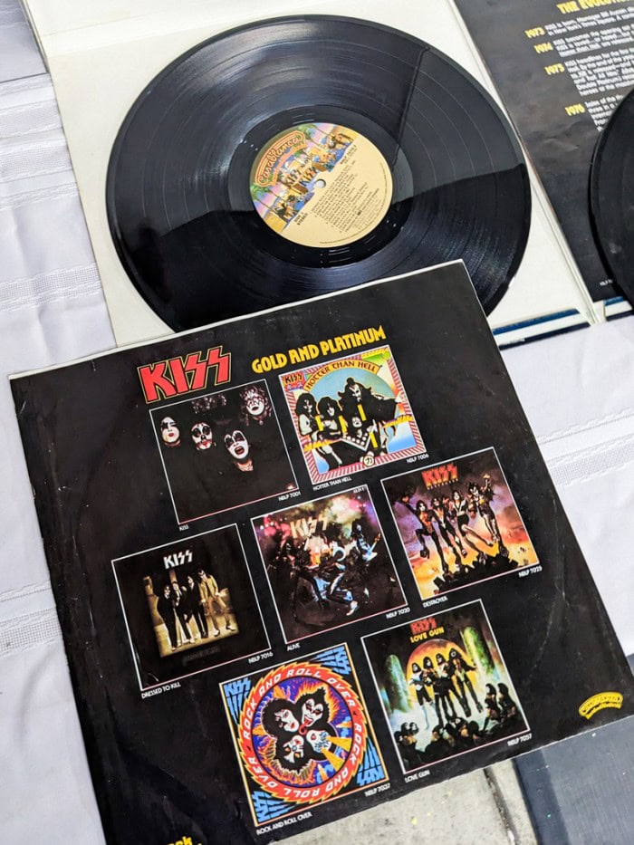 275. (2) KISS Albums - Image 4