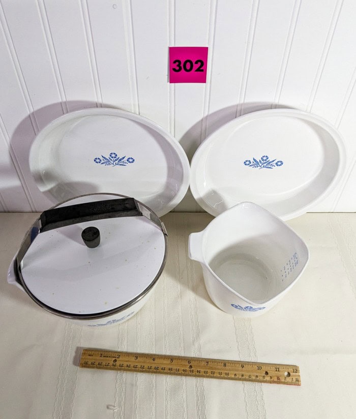 302. Corningware - (2) Pie Plates, Tea Kettle + Measuring Bowl - Image 10