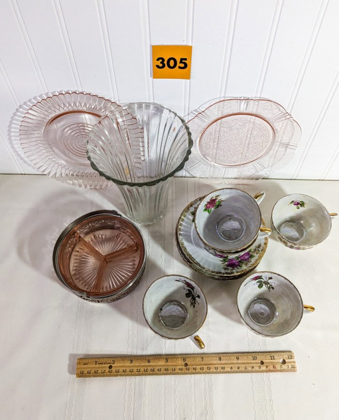 305. (5) Cups/Saucers, (2) Pink Depression Glass Plates, Vase, Glass Bowl - Image 10