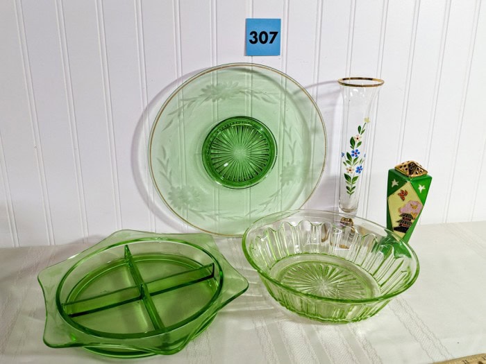 307. (3) Green Depression Glass Dishes, Vase + Shaker