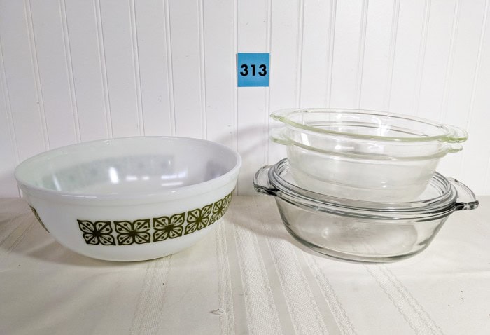 313. (2) Pyrex Bowls, Anchor Hocking Bowl w/ Lid + Green Flower Pyrex Bowl