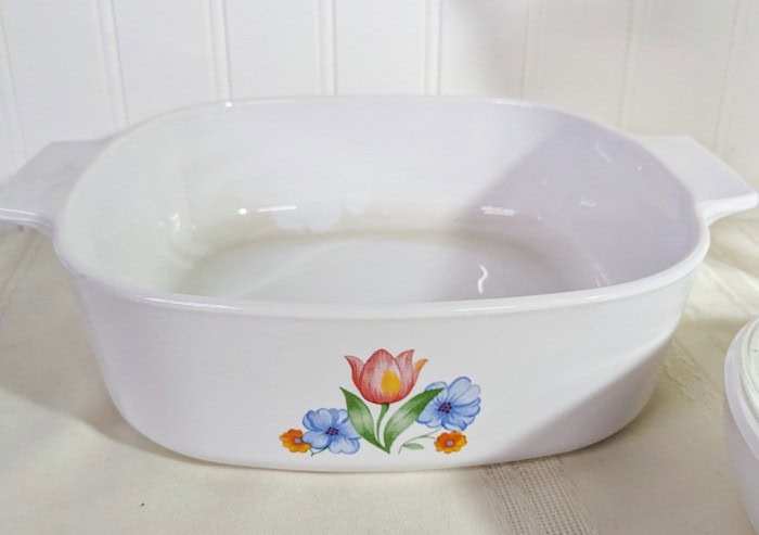 318. Corningware Dishes - Image 2