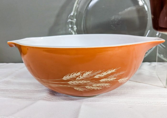 326. Pyrex Autumn Harvest Bowl +  Covered Dish - Image 2