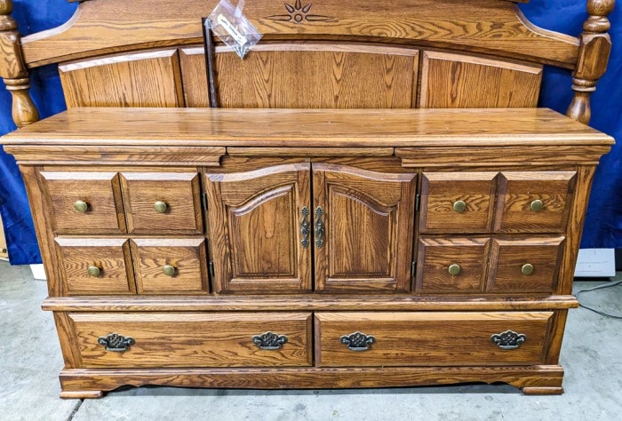 225. Palliser Dresser w/ Mirror + Headboard w/ Frame - Image 3