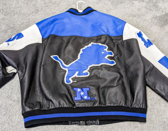 231. Detroit Lions Leather Jacket - Mens Size 3XL - Image 8