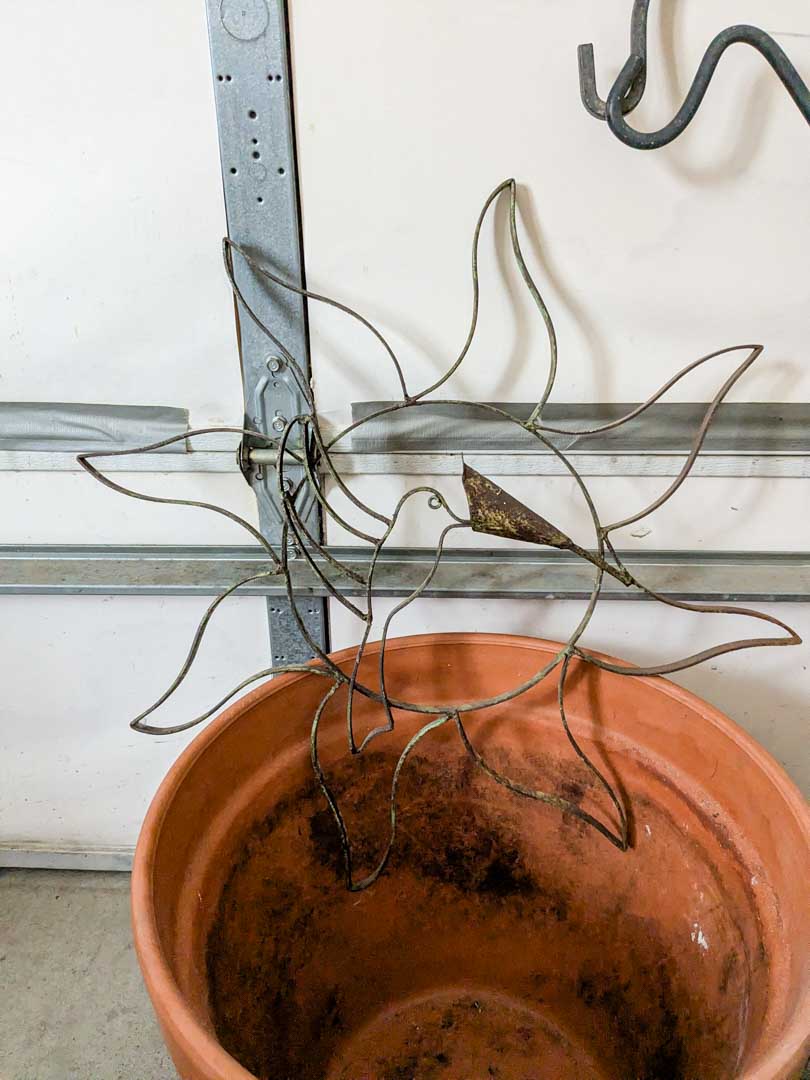 271. Terracotta Pots, Planters, (2) Shepherd's Hooks, Bird Feeder + Decor - Image 4