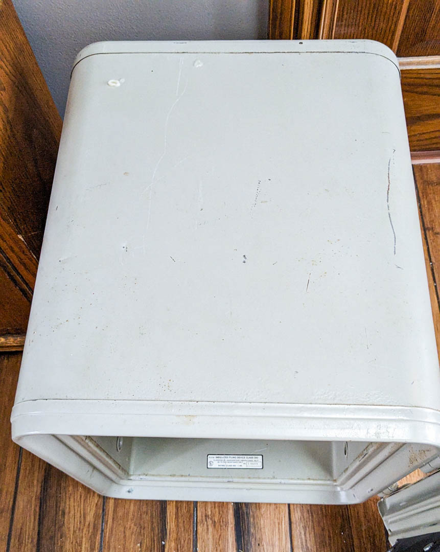 161. Sentry Safe - Image 4