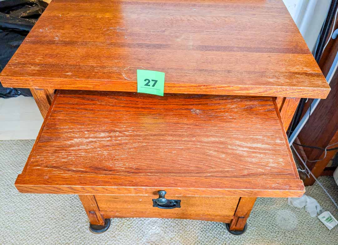 27. Nightstand - Image 10