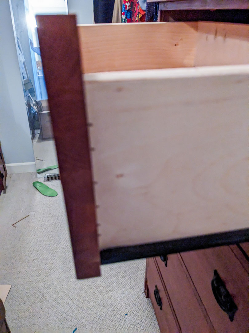 30. Dresser - Image 2