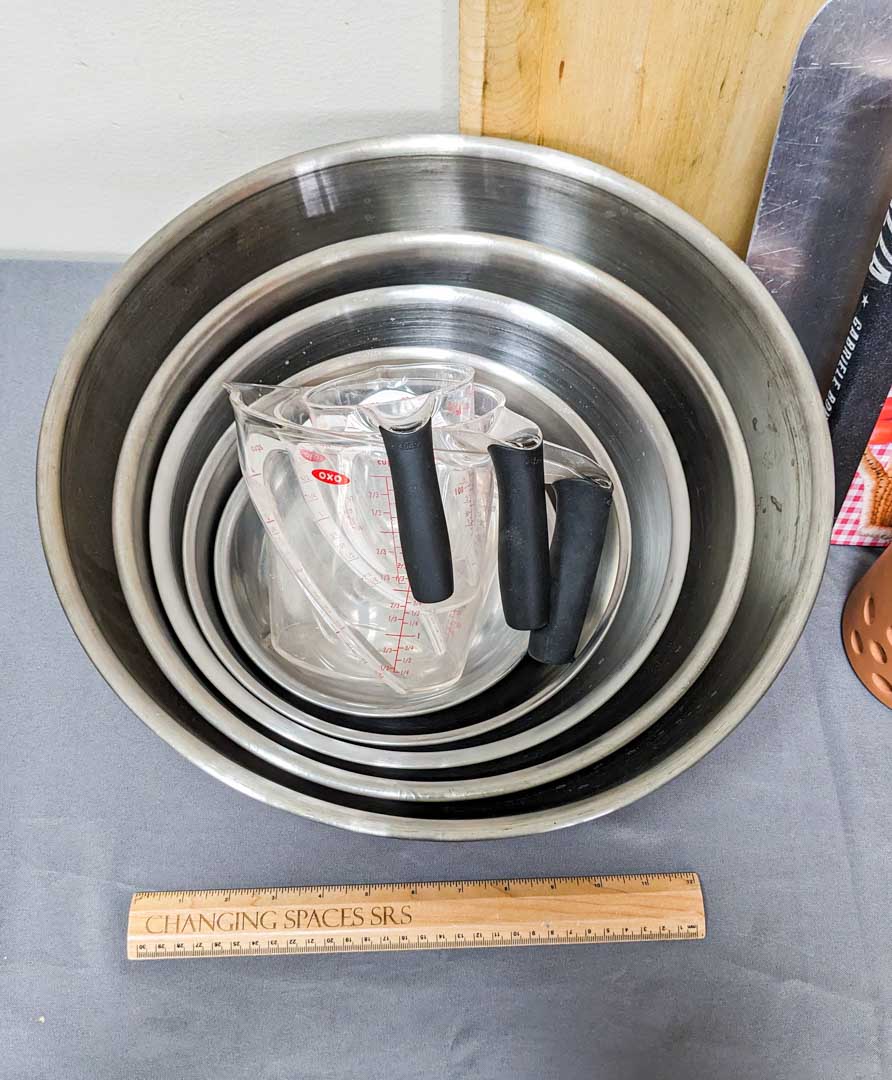 63. Mixing Bowls, Pizza Paddle, Measuring Cups + Cookbooks - Image 3
