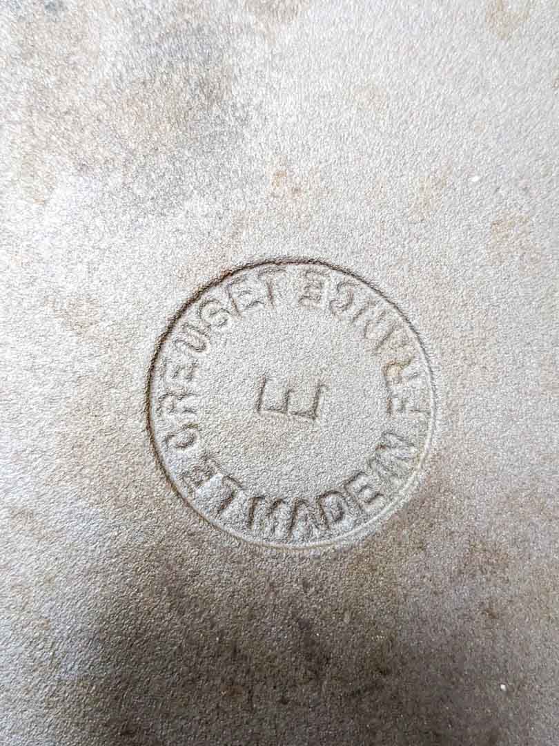 64. Le Creuset Dutch Oven + Cookbooks - Image 6